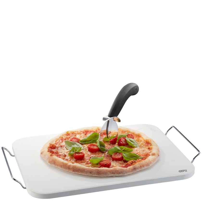 Fotografie Sada Kámen na pizzu se stojanem + kráječ a špachtle na pizzu DARIOSO - GEFU