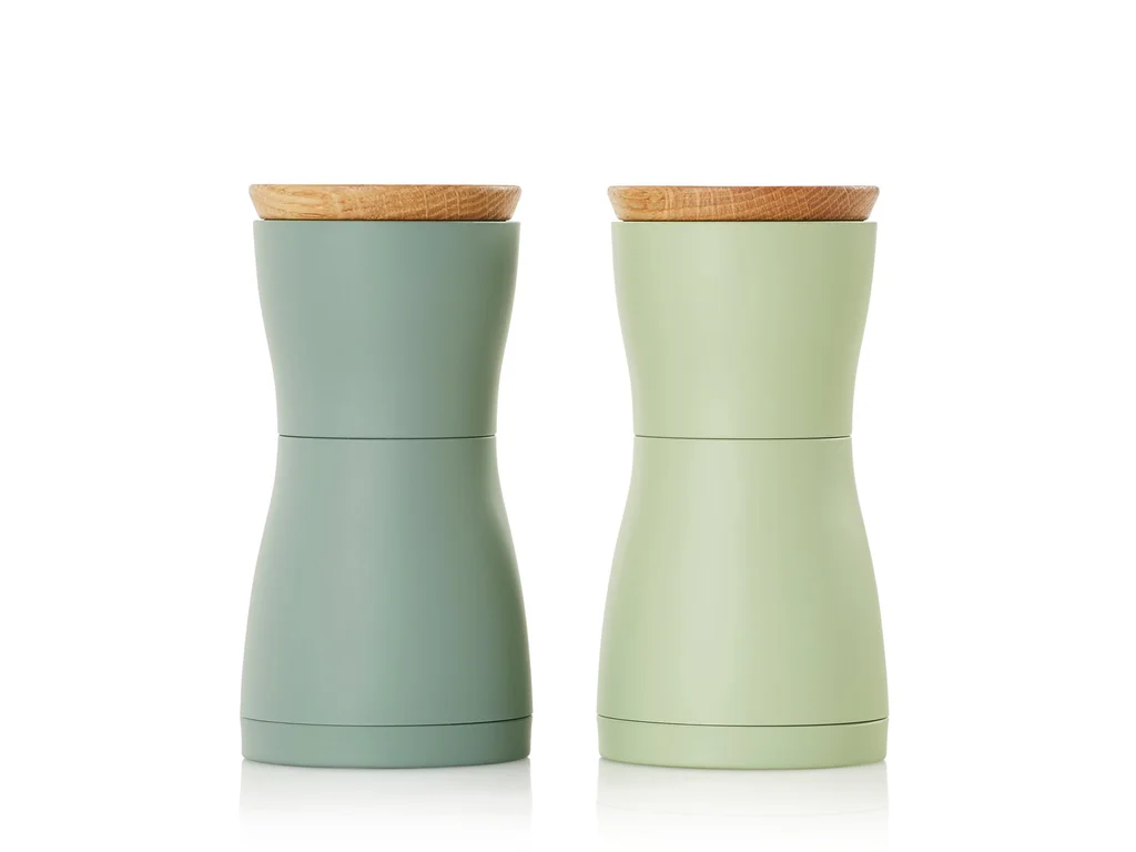 Sada mlýnků na pepř a sůl Ad Hoc TWIN zelená/dub/plast 13,3 cm - AdHoc